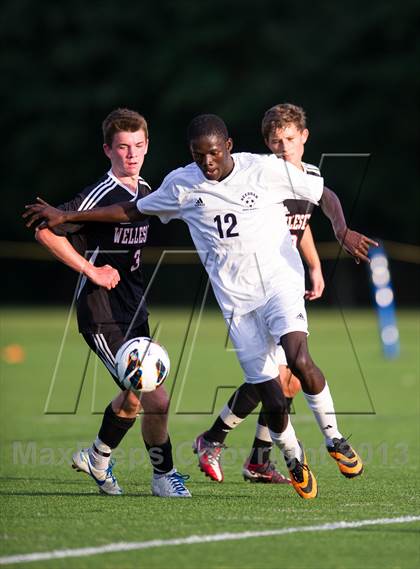 Thumbnail 3 in Wellesley @ Needham (300th Anniversary Cup) photogallery.