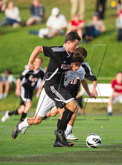 Thumbnail 2 in Wellesley @ Needham (300th Anniversary Cup) photogallery.