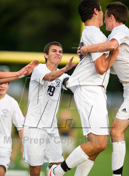 Thumbnail 1 in Wellesley @ Needham (300th Anniversary Cup) photogallery.