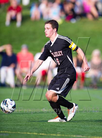 Thumbnail 2 in Wellesley @ Needham (300th Anniversary Cup) photogallery.