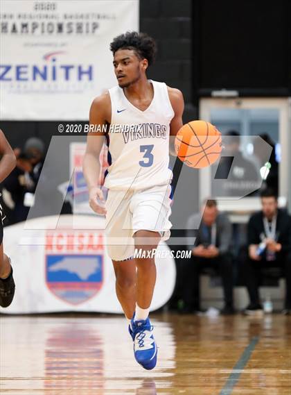 Thumbnail 2 in Olympic vs. North Mecklenburg (NCHSAA 4A Western Regional Final) photogallery.