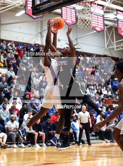Thumbnail 3 in Olympic vs. North Mecklenburg (NCHSAA 4A Western Regional Final) photogallery.