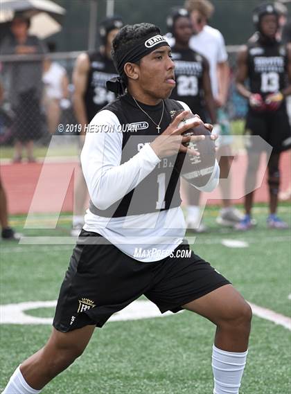 Thumbnail 3 in St. John Bosco vs. Servite (Battle at the Beach 7x7) photogallery.
