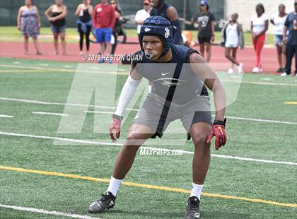 Thumbnail 2 in St. John Bosco vs. Servite (Battle at the Beach 7x7) photogallery.