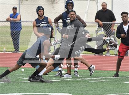Thumbnail 2 in St. John Bosco vs. Servite (Battle at the Beach 7x7) photogallery.