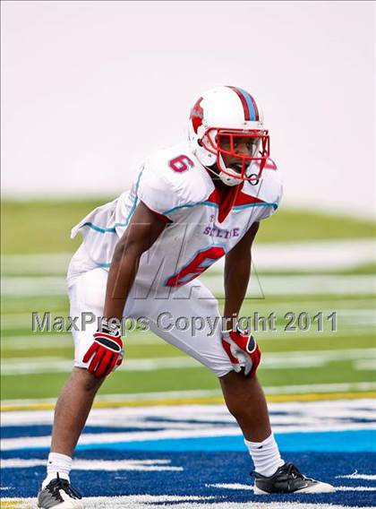 Thumbnail 3 in Skyline vs. Glades Central (Gridiron Challenge) photogallery.