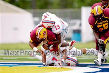 Thumbnail 3 in Skyline vs. Glades Central (Gridiron Challenge) photogallery.