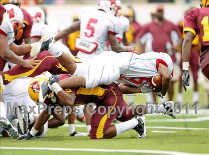 Thumbnail 1 in Skyline vs. Glades Central (Gridiron Challenge) photogallery.