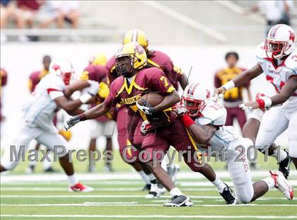 Thumbnail 1 in Skyline vs. Glades Central (Gridiron Challenge) photogallery.