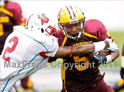 Thumbnail 3 in Skyline vs. Glades Central (Gridiron Challenge) photogallery.