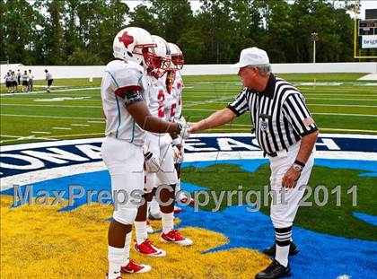 Thumbnail 1 in Skyline vs. Glades Central (Gridiron Challenge) photogallery.