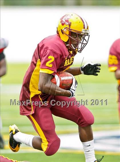 Thumbnail 1 in Skyline vs. Glades Central (Gridiron Challenge) photogallery.