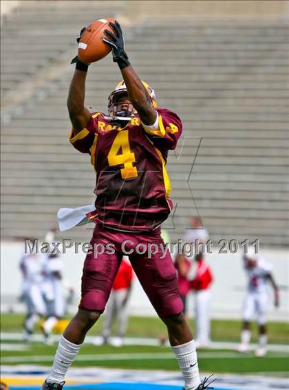 Thumbnail 1 in Skyline vs. Glades Central (Gridiron Challenge) photogallery.