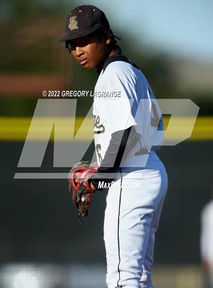 Thumbnail 3 in Byron Nelson vs Fossil Ridge photogallery.