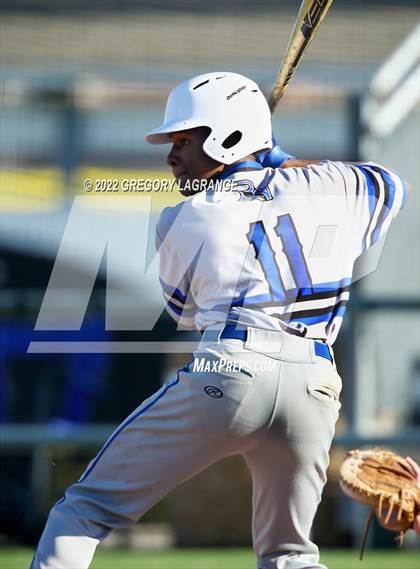 Thumbnail 2 in Byron Nelson vs Fossil Ridge photogallery.