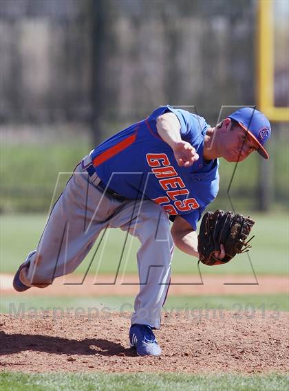 Thumbnail 1 in Quartz Hill vs. Bishop Gorman photogallery.