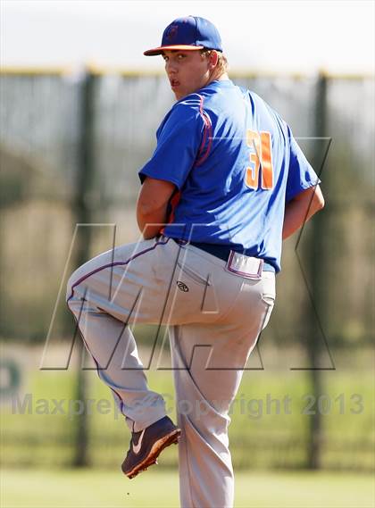 Thumbnail 1 in Quartz Hill vs. Bishop Gorman photogallery.