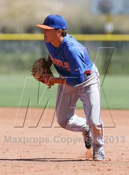 Thumbnail 2 in Quartz Hill vs. Bishop Gorman photogallery.