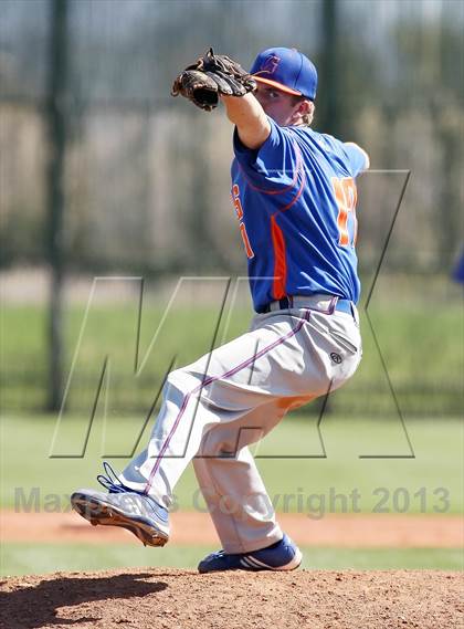 Thumbnail 2 in Quartz Hill vs. Bishop Gorman photogallery.