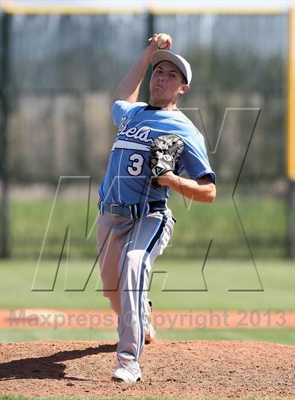 Thumbnail 3 in Quartz Hill vs. Bishop Gorman photogallery.