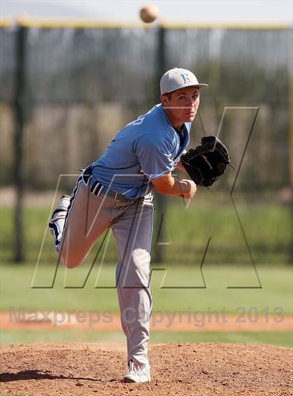 Thumbnail 3 in Quartz Hill vs. Bishop Gorman photogallery.
