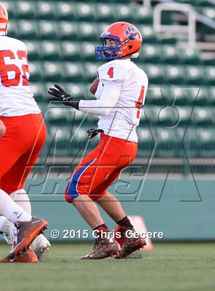 Thumbnail 2 in Batavia vs. Livonia (Section 5 Class B Final) photogallery.