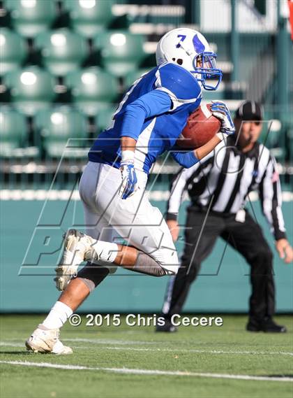 Thumbnail 3 in Batavia vs. Livonia (Section 5 Class B Final) photogallery.