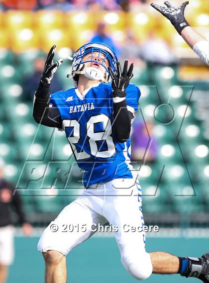 Thumbnail 3 in Batavia vs. Livonia (Section 5 Class B Final) photogallery.