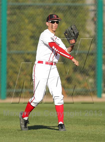 Thumbnail 3 in Oaks Christian @ Harvard-Westlake photogallery.