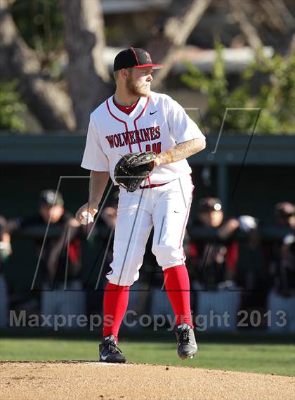 Thumbnail 1 in Oaks Christian @ Harvard-Westlake photogallery.
