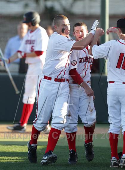 Thumbnail 3 in Oaks Christian @ Harvard-Westlake photogallery.