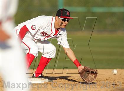 Thumbnail 3 in Oaks Christian @ Harvard-Westlake photogallery.