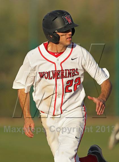 Thumbnail 3 in Oaks Christian @ Harvard-Westlake photogallery.