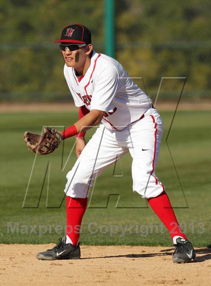 Thumbnail 1 in Oaks Christian @ Harvard-Westlake photogallery.