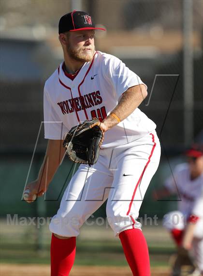 Thumbnail 2 in Oaks Christian @ Harvard-Westlake photogallery.