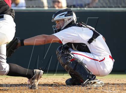 Thumbnail 2 in Oaks Christian @ Harvard-Westlake photogallery.