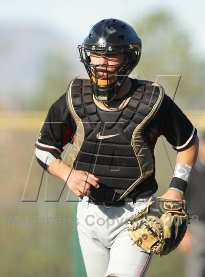 Thumbnail 3 in Oaks Christian @ Harvard-Westlake photogallery.