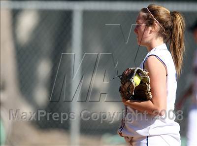 Thumbnail 2 in Alemany @ Louisville photogallery.
