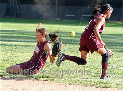 Thumbnail 2 in Alemany @ Louisville photogallery.