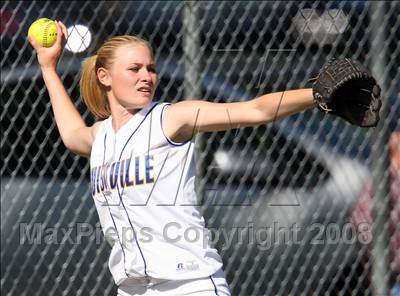 Thumbnail 2 in Alemany @ Louisville photogallery.