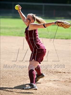 Thumbnail 1 in Alemany @ Louisville photogallery.