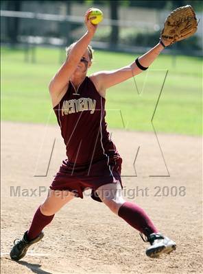 Thumbnail 2 in Alemany @ Louisville photogallery.