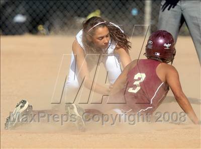 Thumbnail 2 in Alemany @ Louisville photogallery.