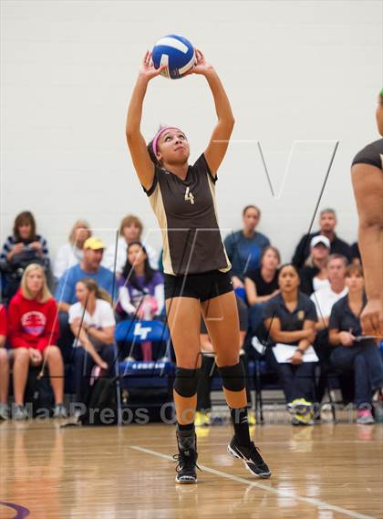 Thumbnail 1 in Grandview vs. Thomas Jefferson (Titan Classic) photogallery.