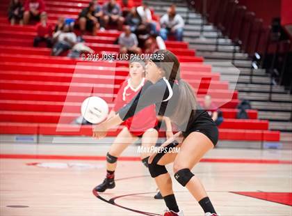 Thumbnail 2 in Tustin @ Oak Hills photogallery.