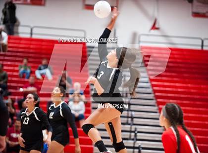 Thumbnail 1 in Tustin @ Oak Hills photogallery.