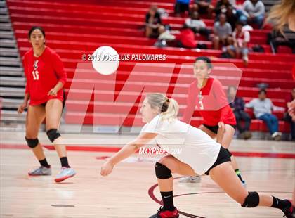 Thumbnail 2 in Tustin @ Oak Hills photogallery.