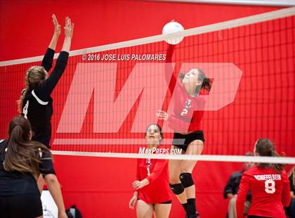 Thumbnail 2 in Tustin @ Oak Hills photogallery.