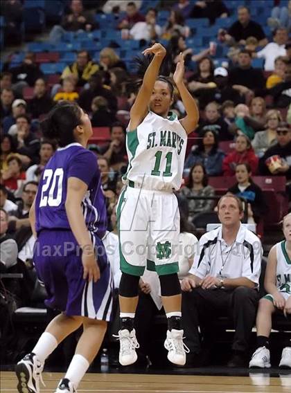 Thumbnail 1 in Sacramento vs. St. Mary's (CIF SJS D3 Final) photogallery.