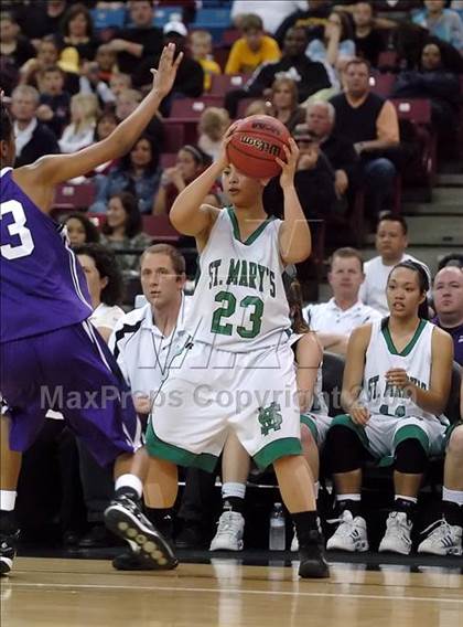 Thumbnail 3 in Sacramento vs. St. Mary's (CIF SJS D3 Final) photogallery.